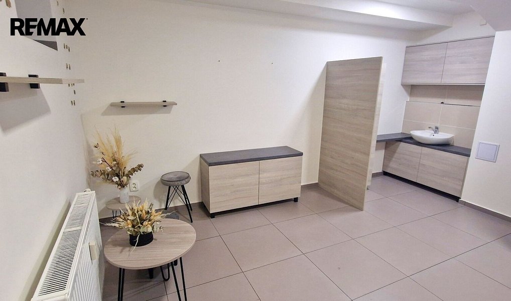 Pronájem obchodních prostor 16 m², Brno – náhled fotky 9