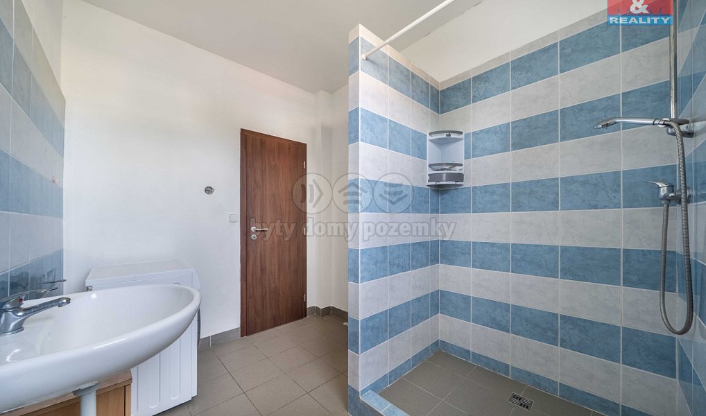 Prodej bytu 2+1 65 m², Poběžovice – náhled fotky 3