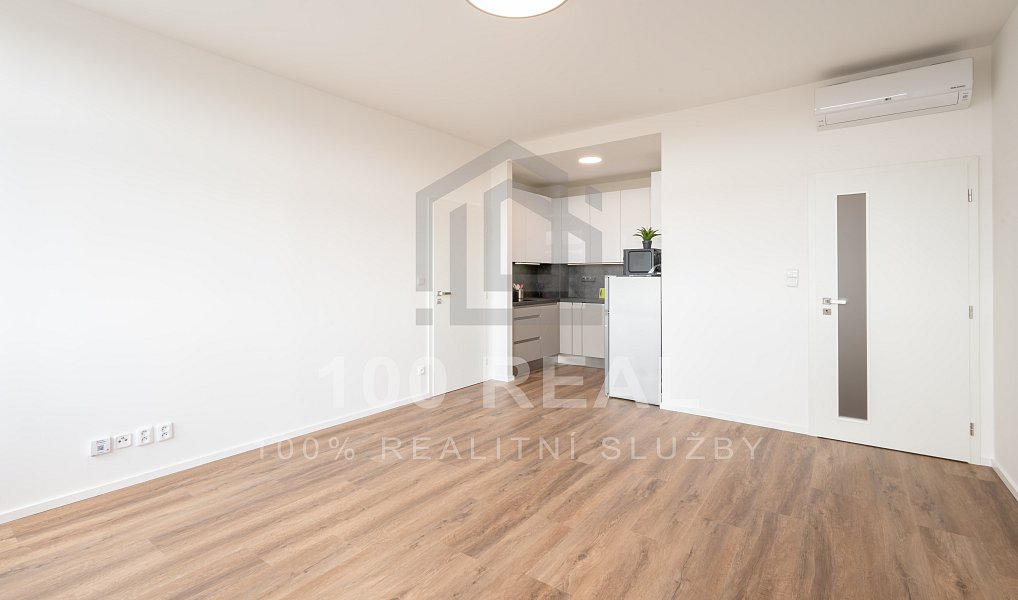 Pronájem bytu 2+kk 51 m², Pardubice – náhled fotky 2