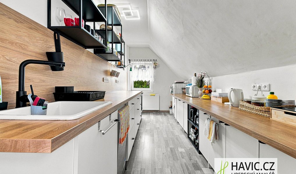 Prodej domu 228 m² s pozemkem 898 m², Hrádek nad Nisou – náhled fotky 12
