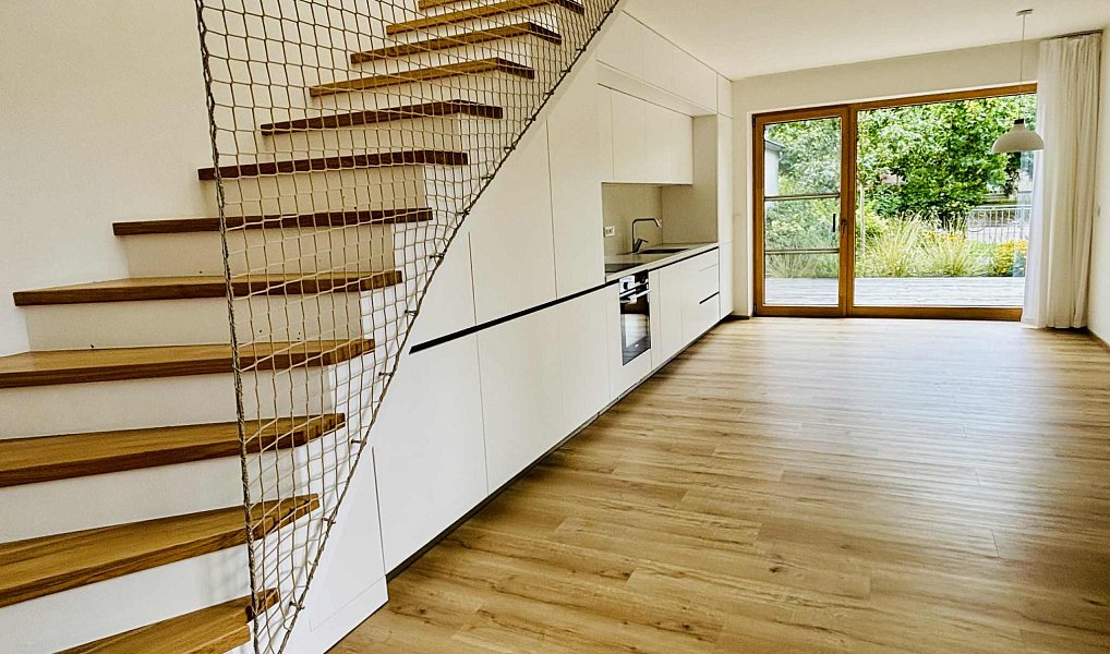 Pronájem bytu 2+kk 61 m², Hradec Králové – náhled fotky 3