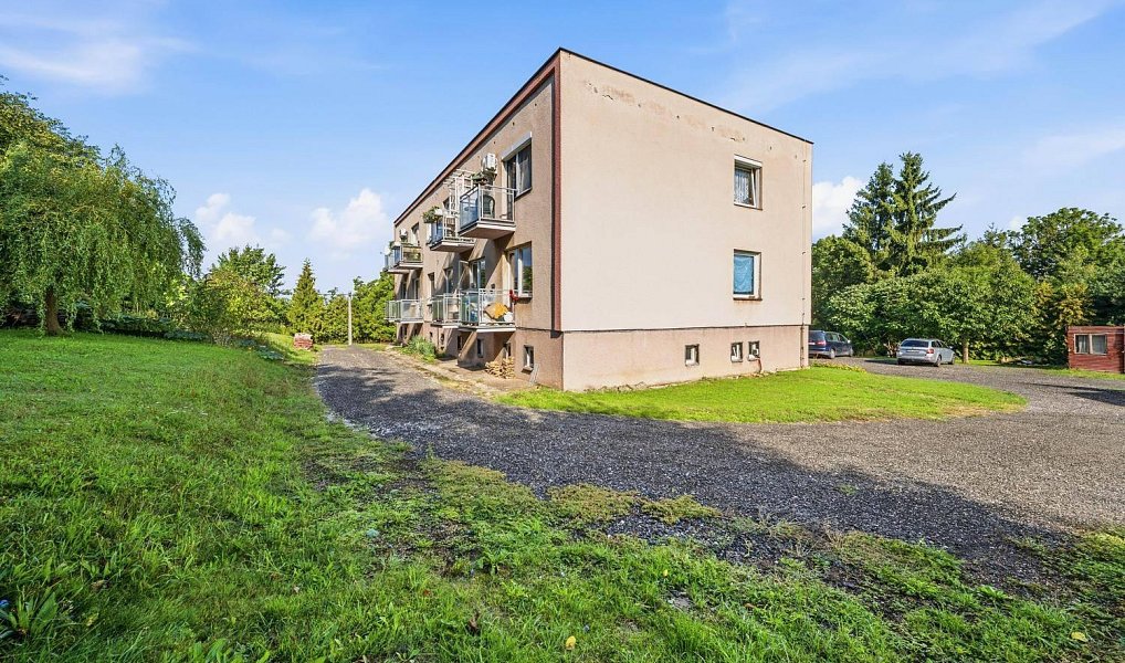 Prodej bytu 3+1 76 m², Všestary – náhled fotky 25