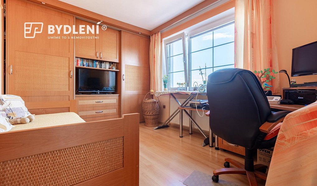 Prodej domu 318 m² s pozemkem 791 m², Krupka – náhled fotky 27
