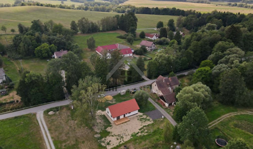 Prodej domu 120 m² s pozemkem 1 300 m², Horní Stropnice – náhled fotky 21