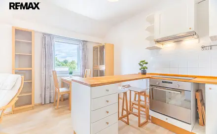 Prodej bytu 2+kk 43 m², Za Parkem, Dobřichovice, okres Praha-západ