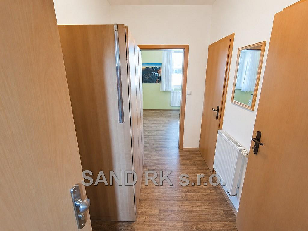 Pronájem bytu 1+1 37 m²