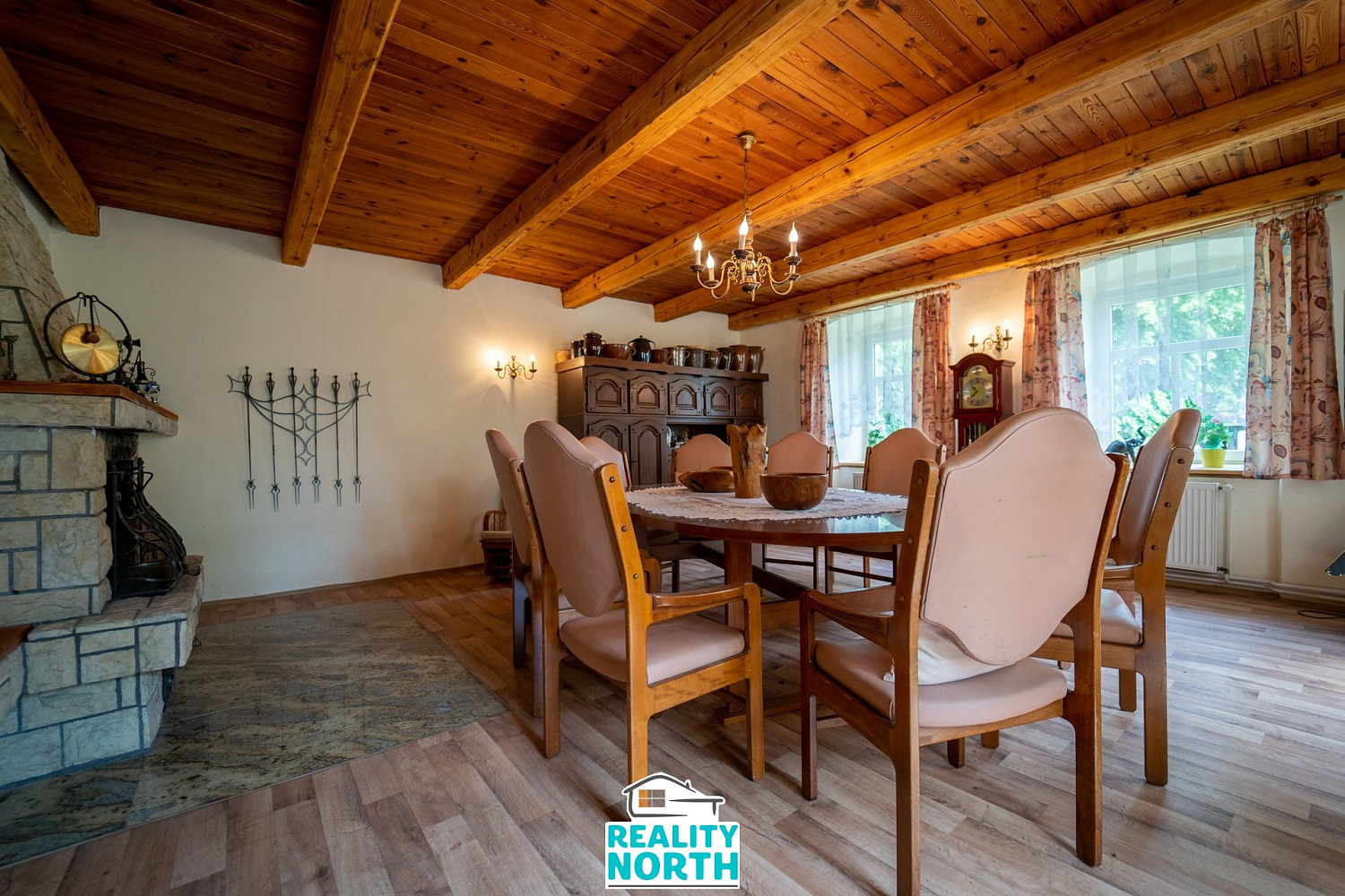 Prodej domu 386 m² s pozemkem 2 232 m² — photo 4