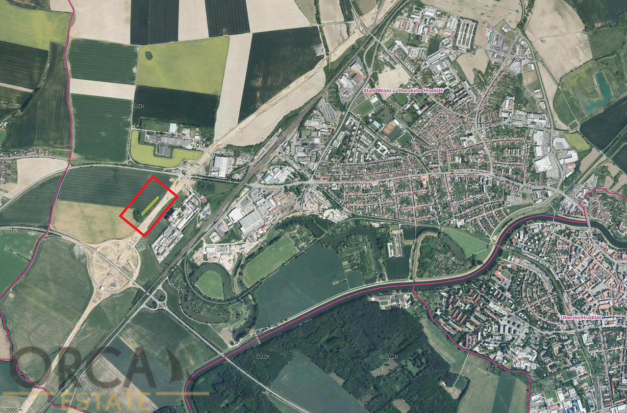 Prodej komerčního pozemku 2 424 m² – fotografie 2