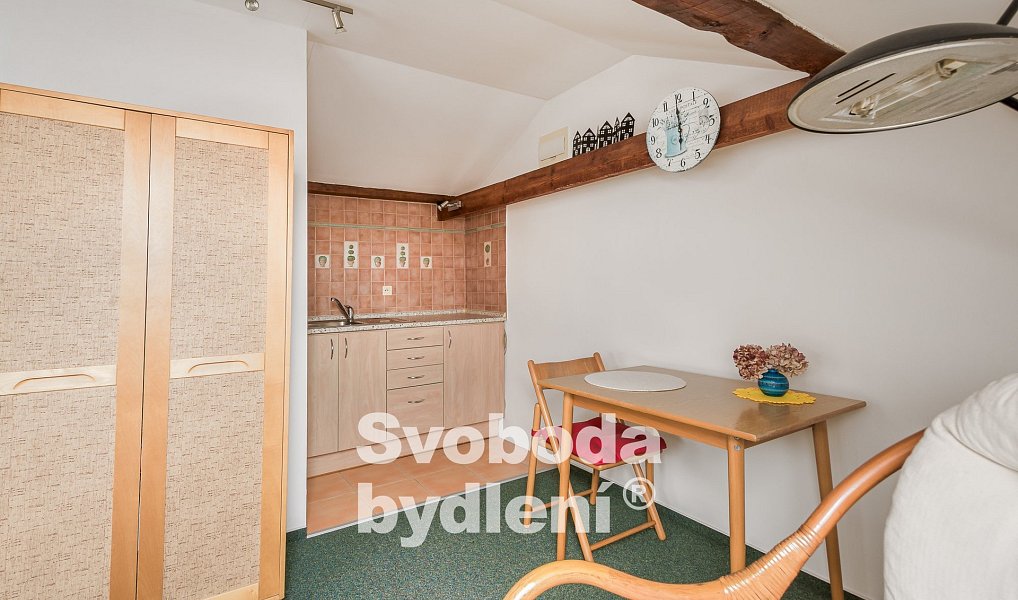 Prodej domu 222 m² s pozemkem 344 m², Praha – náhled fotky 25