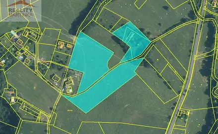 Prodej stavebního pozemku 21 099 m², Uhliska, Rožnov pod Radhoštěm, okres Vsetín
