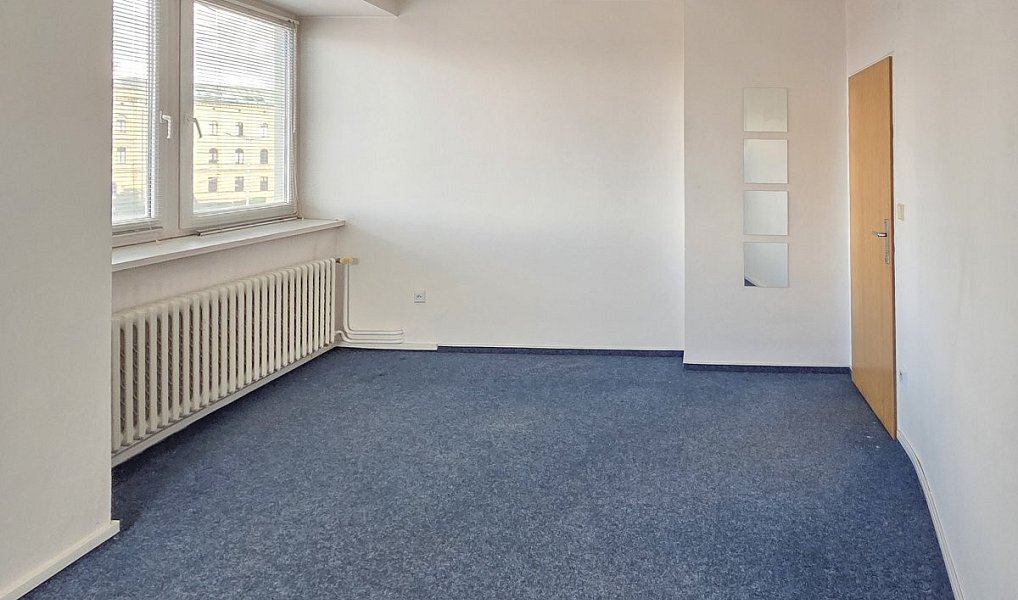 Pronájem kanceláře 21 m², Mladá Boleslav – náhled fotky 2