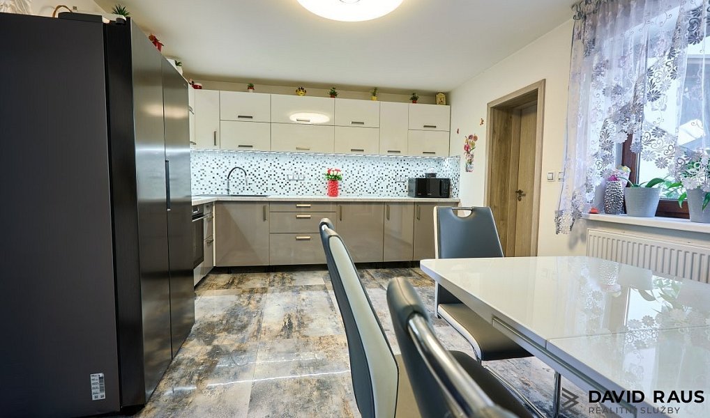 Prodej domu 185 m² s pozemkem 194 m², Syrovice – náhled fotky 6