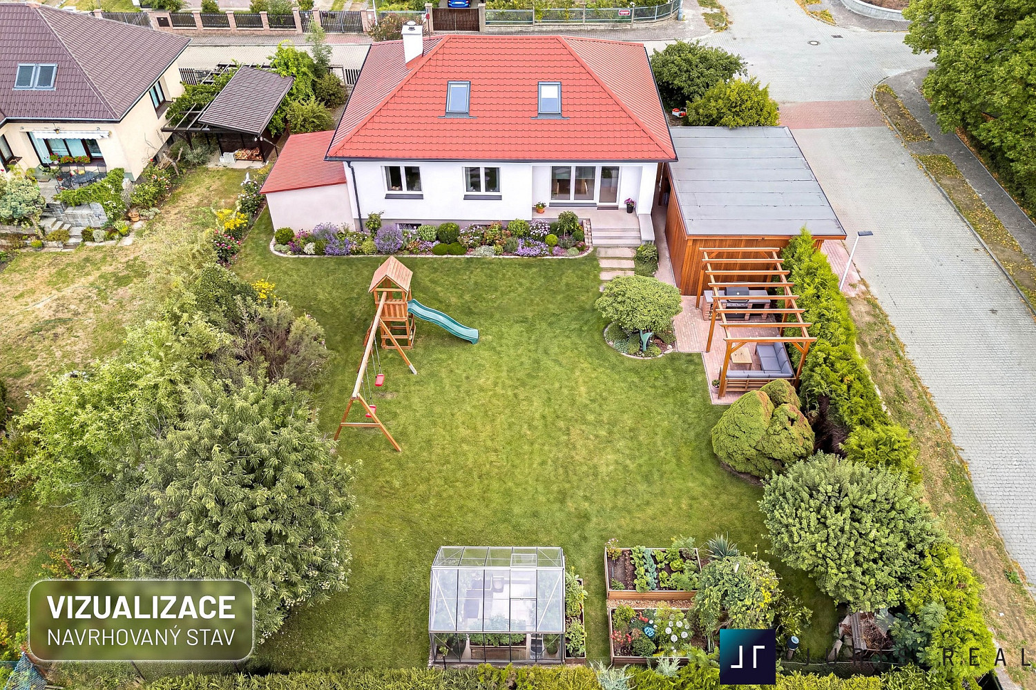 Prodej domu 250 m² s pozemkem 863 m²