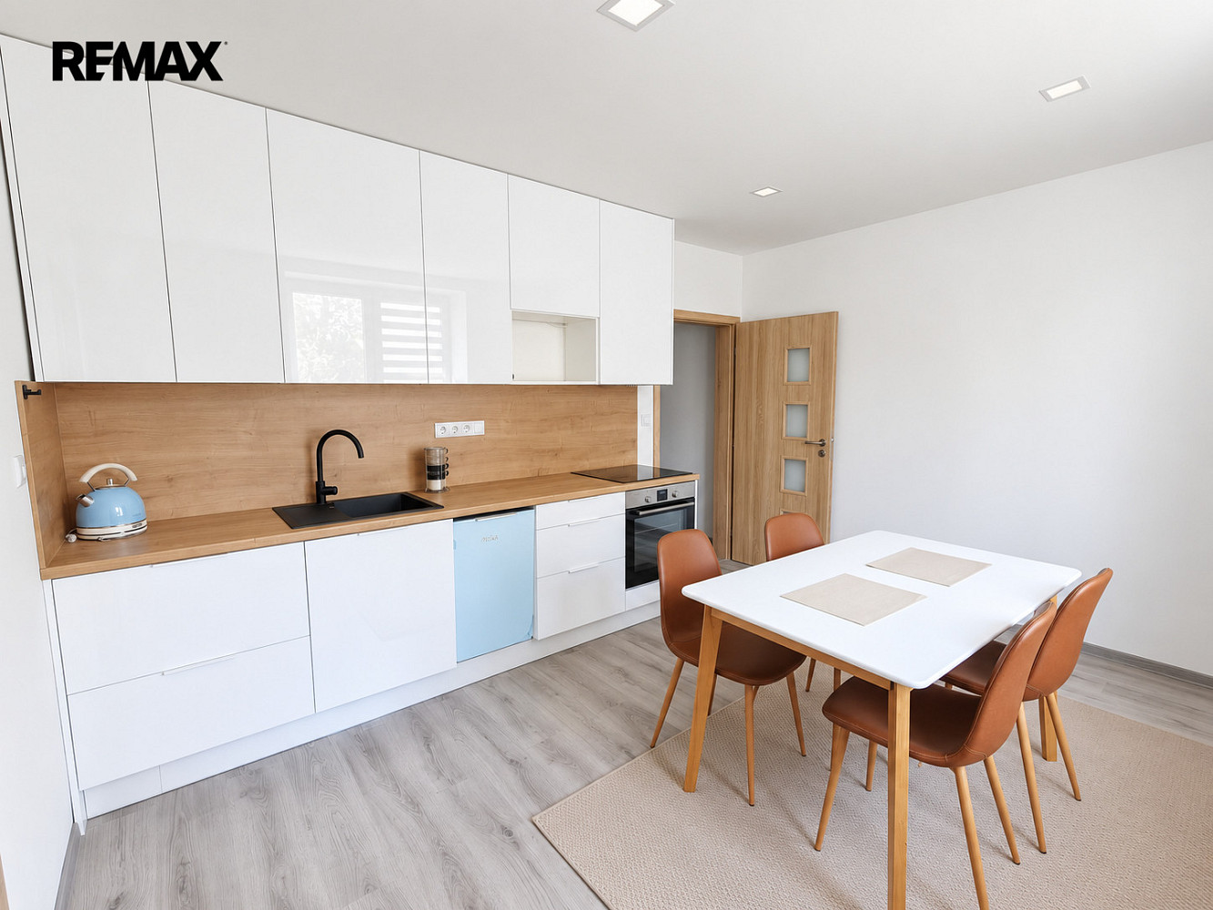 Prodej bytu 1+1 45 m² – fotografie 2