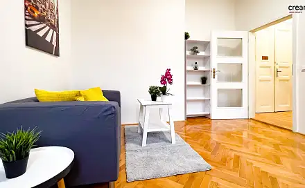 Pronájem bytu 2+kk 37 m², Řehořova, Praha 3 - Žižkov