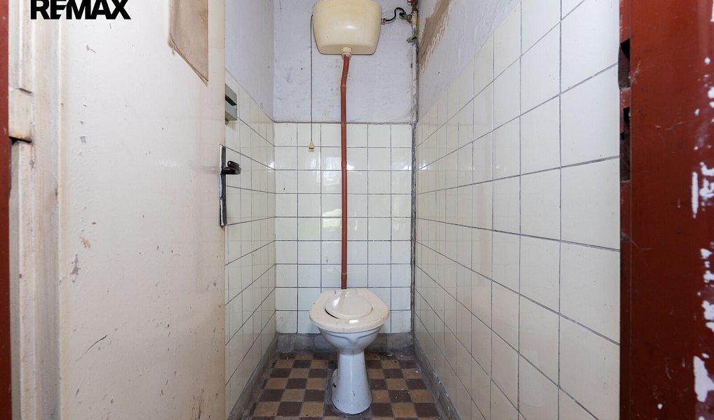 Prodej domu 340 m² s pozemkem 788 m², Bílina – náhled fotky 10