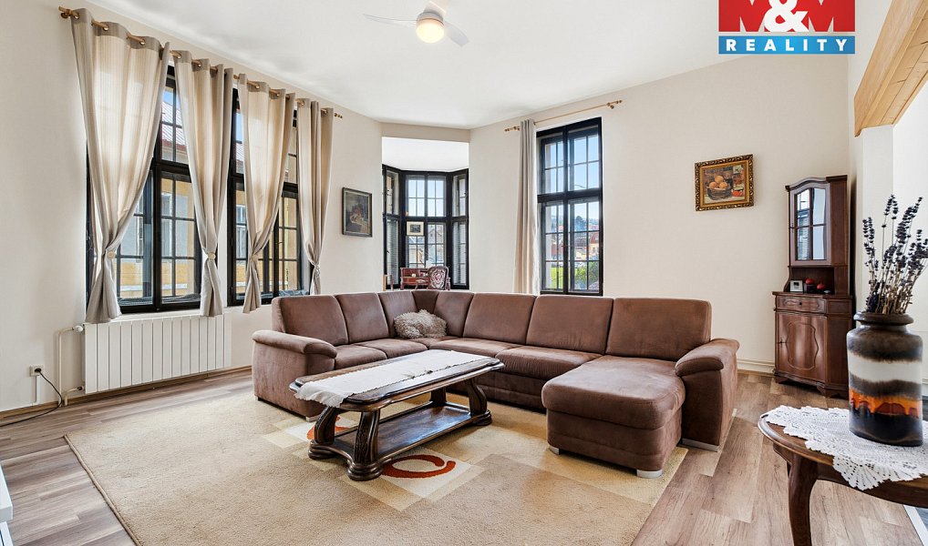Prodej nájemního domu, činžáku 680 m², Bílina – náhled fotky 11