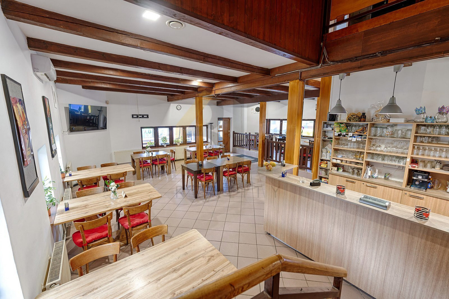 Prodej restaurace 299 m²