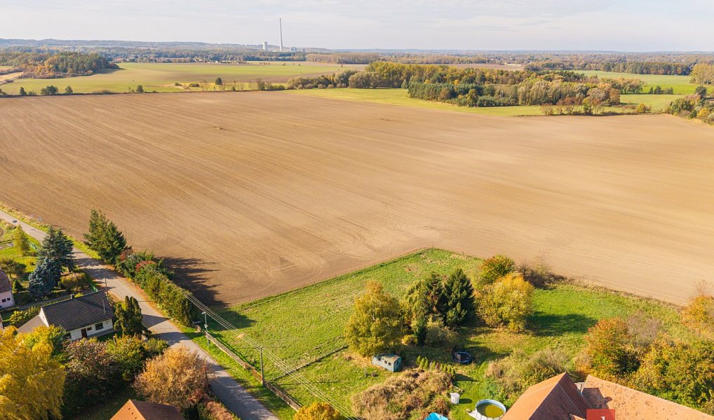 Prodej stavebního pozemku 700 m², Přelouč – náhled fotky 9