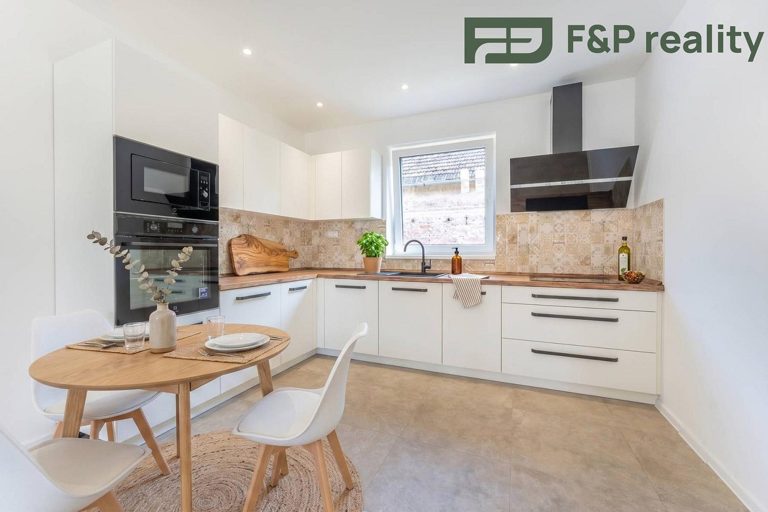 Prodej domu 102 m² s pozemkem 690 m² – fotografie 2