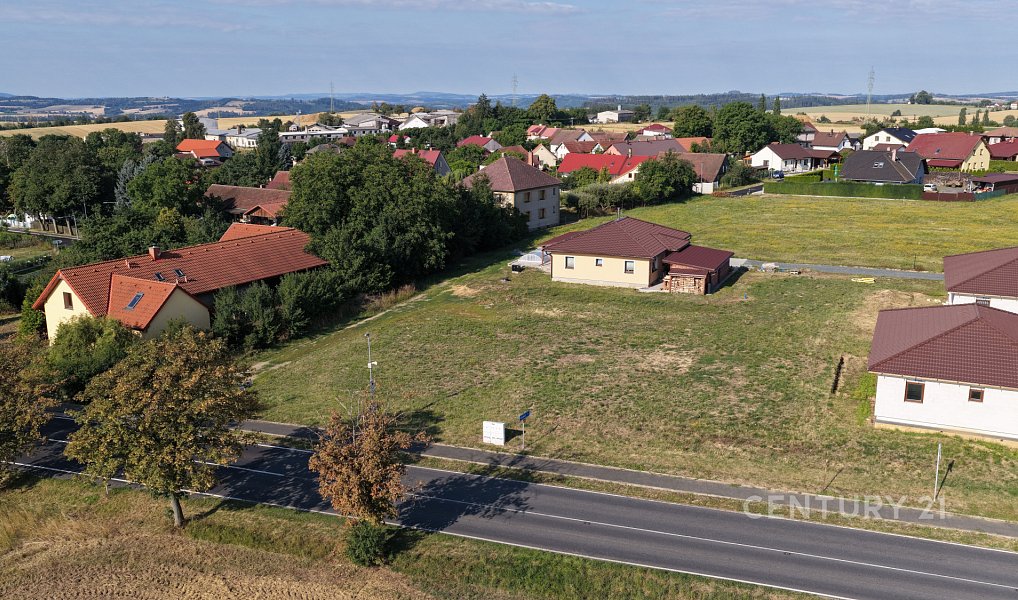 Prodej stavebního pozemku 965 m², Zbizuby – náhled fotky 8