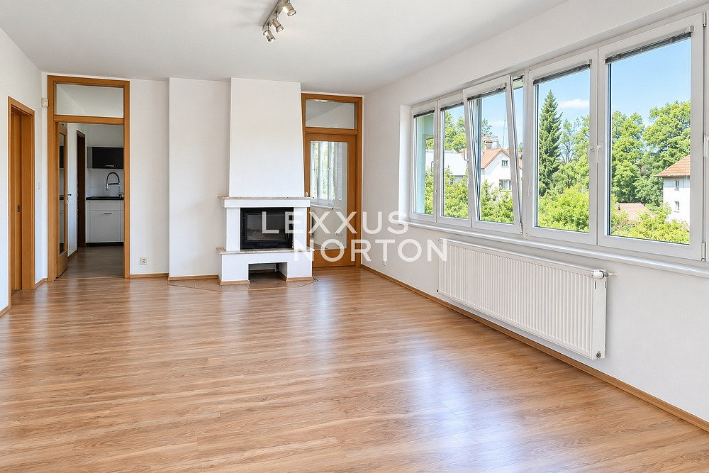 Pronájem bytu 4+1 155 m²