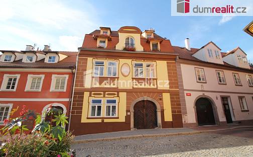 Prodej domu 500 m² s pozemkem 100 m², Růžový kopeček, Cheb