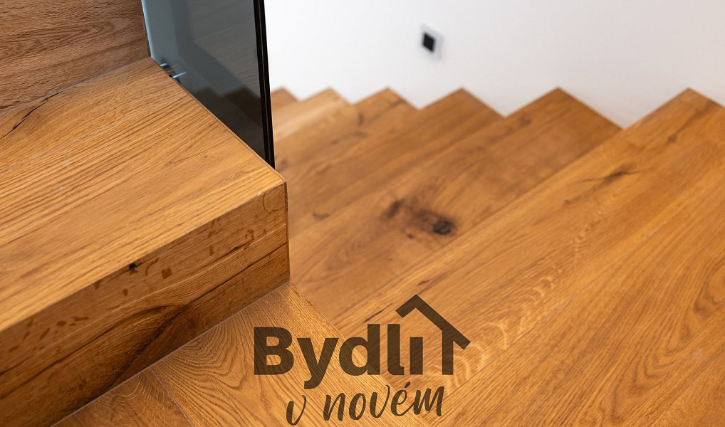 Prodej domu 184 m² s pozemkem 666 m², Fryšták – náhled fotky 11