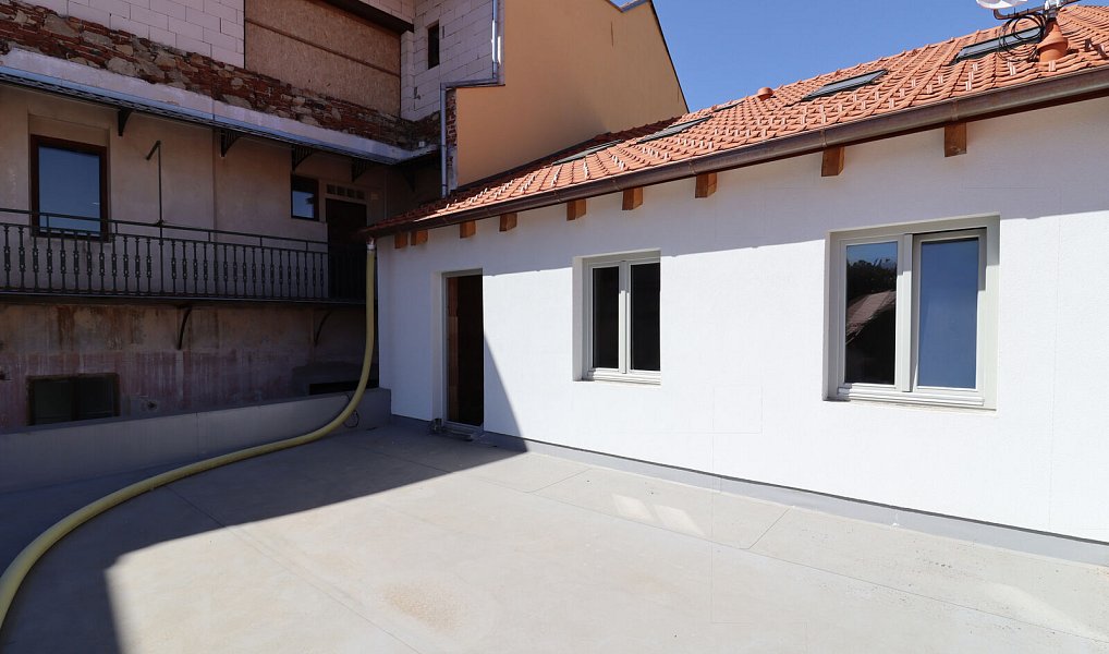Prodej nájemního domu, činžáku 386 m², Písek – náhled fotky 13