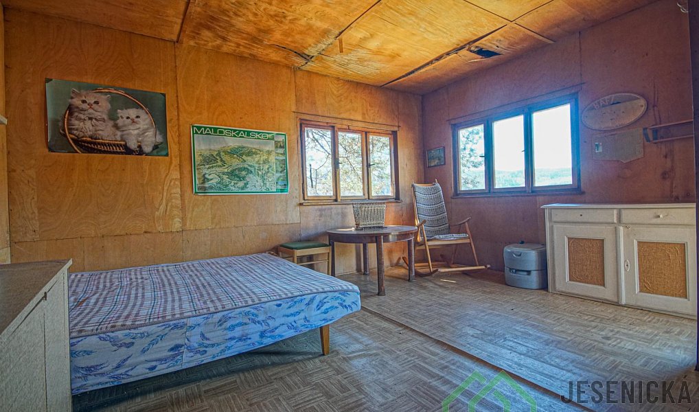 Prodej chaty/chalupy 19 m² s pozemkem 1 335 m², Líšný – náhled fotky 8
