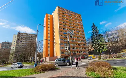 Pronájem bytu 2+1 50 m², Alejní, Teplice