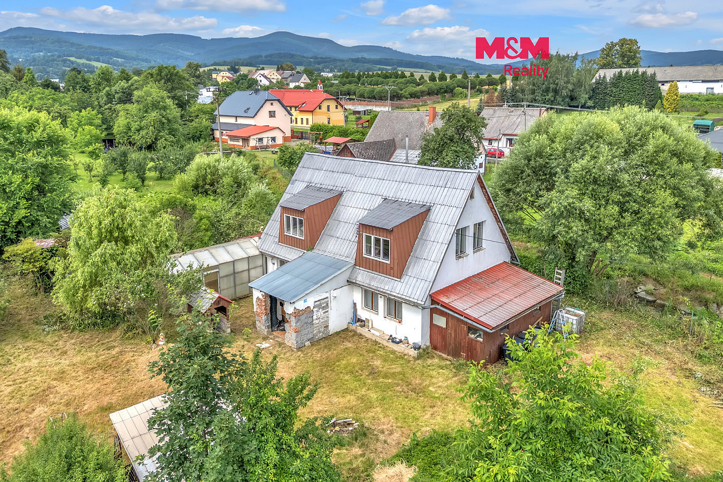 Prodej domu 155 m² s pozemkem 3 026 m²