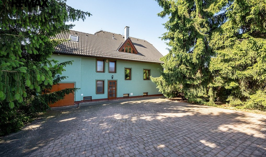 Prodej domu 210 m² s pozemkem 1 140 m², Praha – náhled fotky 25