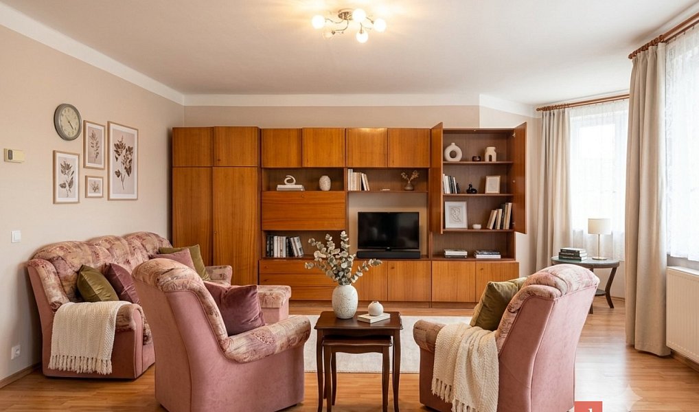 Pronájem domu 96 m² s pozemkem 155 m², Planá – náhled fotky 3