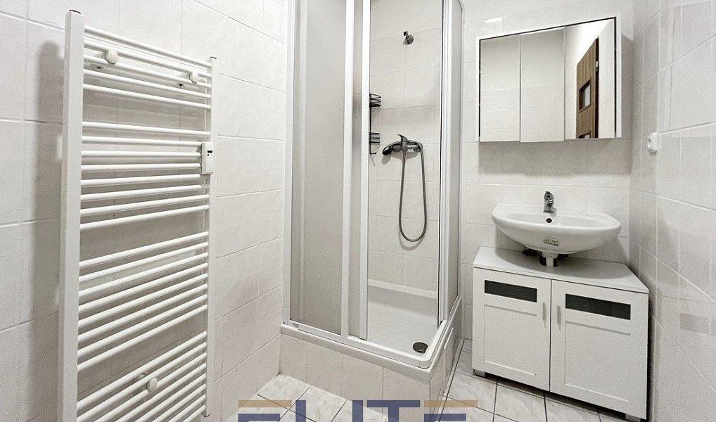 Pronájem bytu 1+kk 30 m², Jablonec nad Nisou – náhled fotky 5