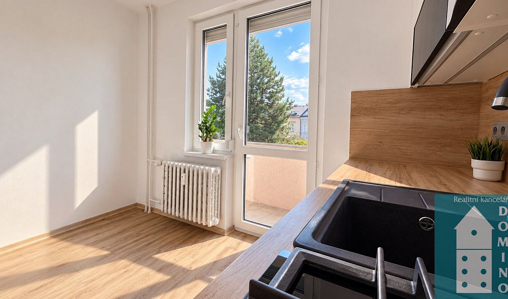 Pronájem bytu 2+1 44 m², Kroměříž – náhled fotky 2