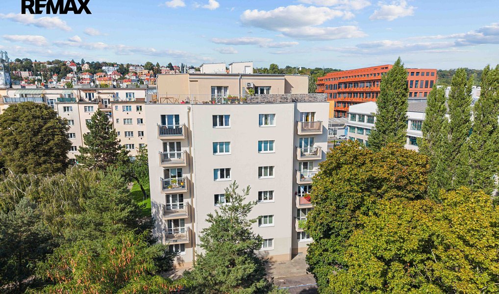 Prodej bytu 3+kk 80 m², Praha – náhled fotky 32