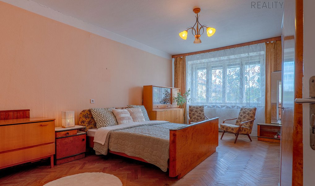 Prodej domu 180 m² s pozemkem 397 m², Krásensko – náhled fotky 3