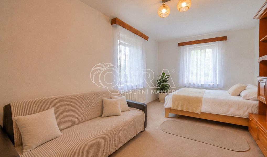 Prodej domu 306 m² s pozemkem 954 m², Podhradí – náhled fotky 11