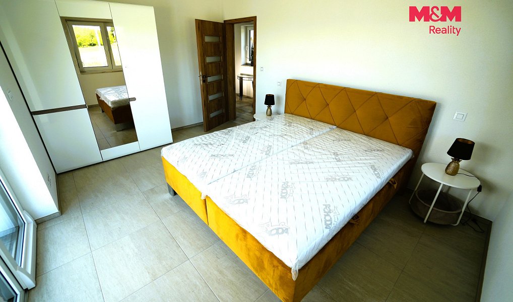Prodej domu 180 m² s pozemkem 582 m², Šumavské Hoštice – náhled fotky 13