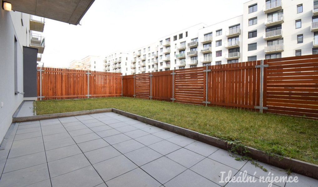 Pronájem bytu 1+kk 29 m², Brno – náhled fotky 10