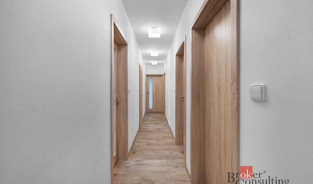 Prodej domu 178 m² s pozemkem 1 562 m², Pozořice – náhled fotky 18