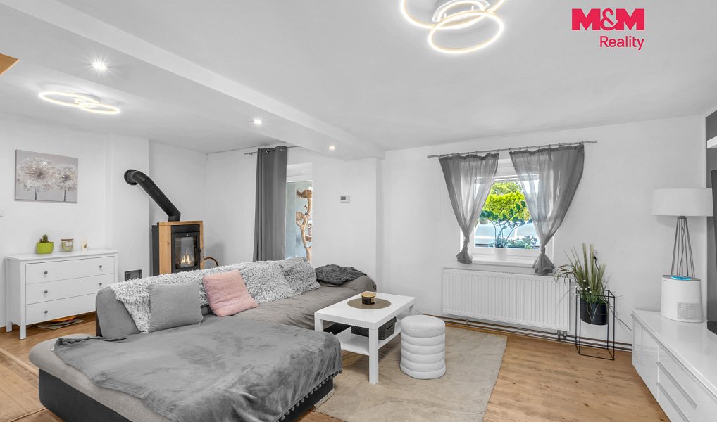 Prodej domu 105 m² s pozemkem 433 m², Rožďalovice – náhled fotky 4