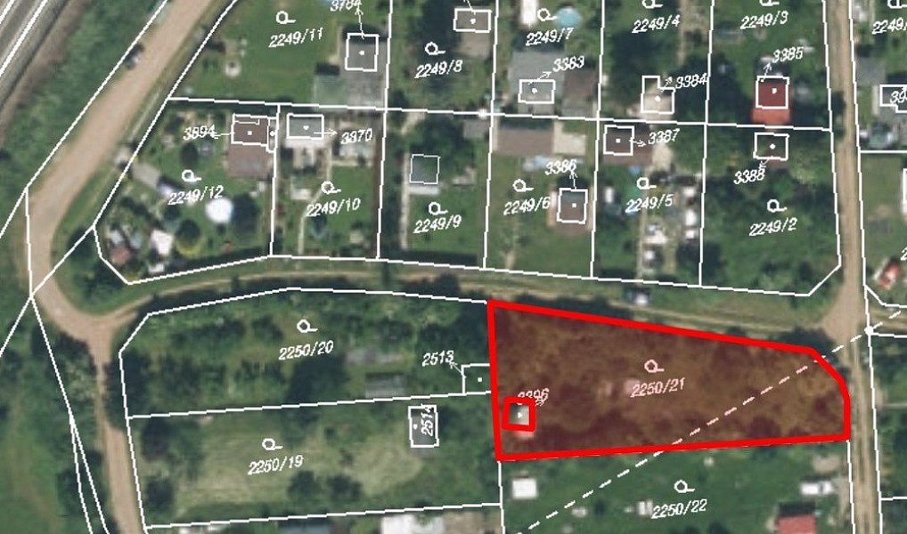 Prodej stavebního pozemku 905 m², Rokycany – náhled fotky 2