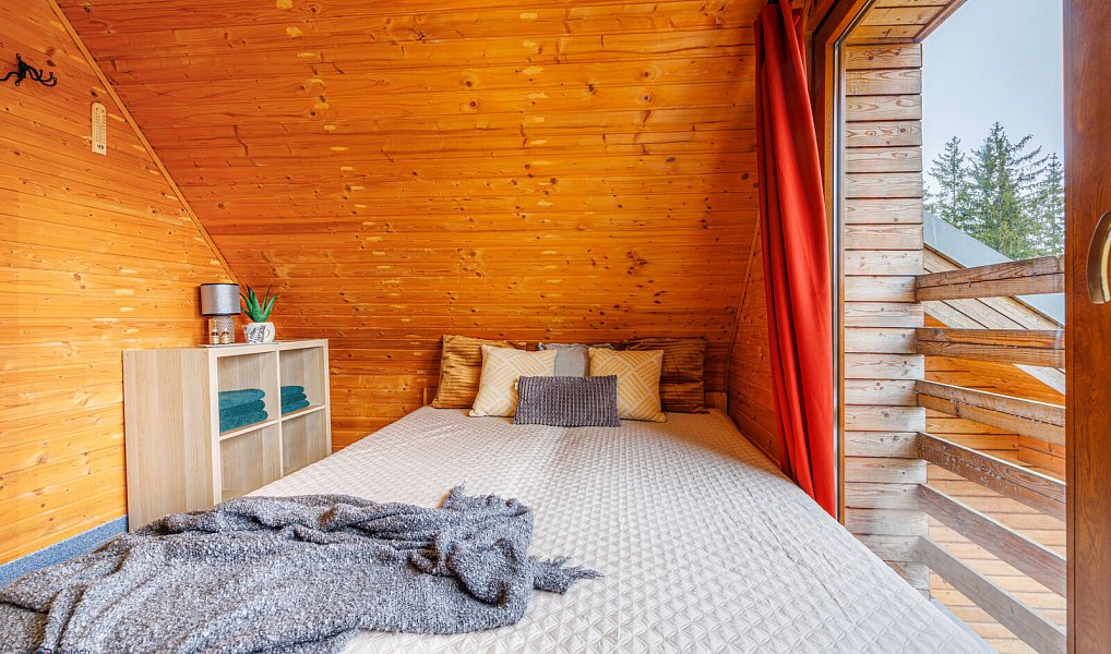 Prodej ubytovacího objektu 685 m², Bílá – náhled fotky 21