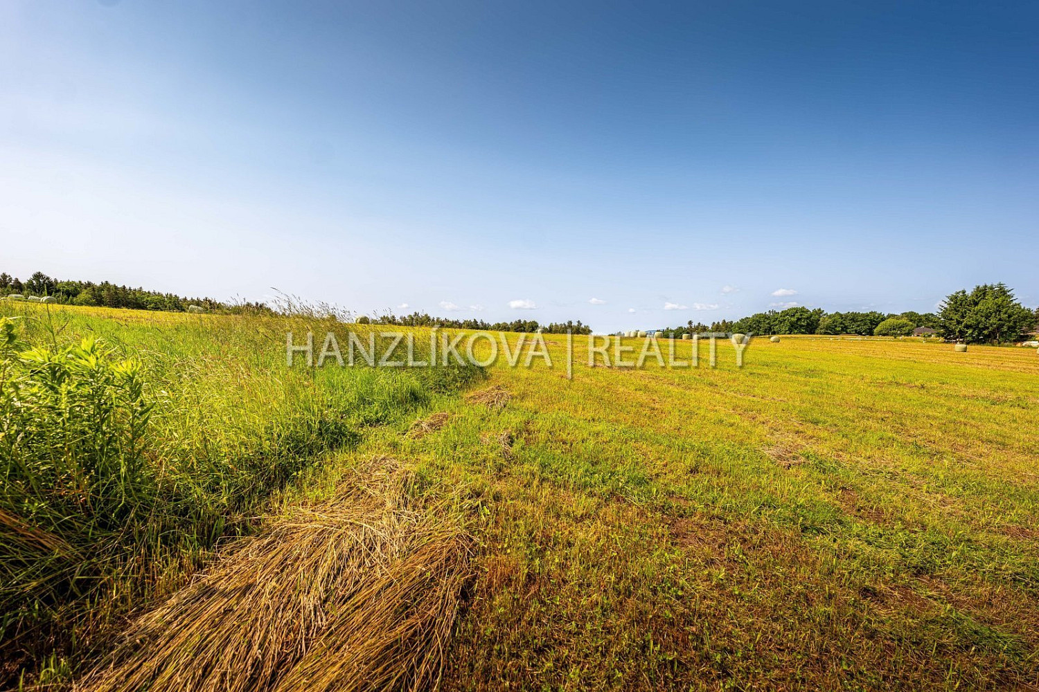 Prodej stavebního pozemku 777 m² – fotografie 5