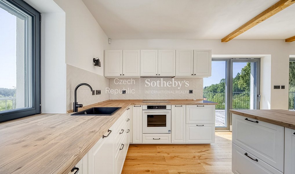 Prodej domu 320 m² s pozemkem 3 012 m², Malšín – náhled fotky 8