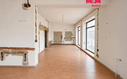 Prodej obchodních prostor 153 m², Prostějov