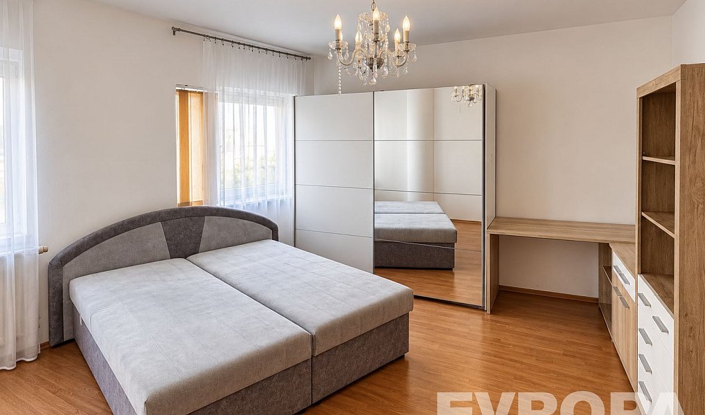 Pronájem bytu 3+kk 92 m², Liberec – náhled fotky 5
