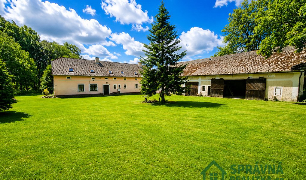 Prodej domu 350 m² s pozemkem 1 990 m², Hora Svatého Václava – náhled fotky 3